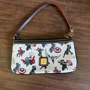 Dooney & Bourke Marvel Avengers Clutch